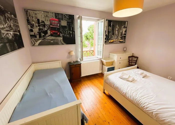 Cosy Town House With Its Beautiful Terrace