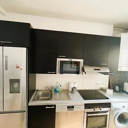 Prázdninový dům Cosy Town House With Its Beautiful Terrace *